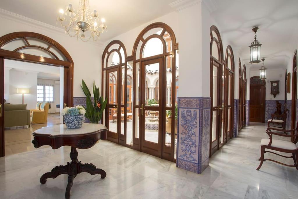 Andalusian Villa On The Sea And The Bay Of Málaga Exterior foto